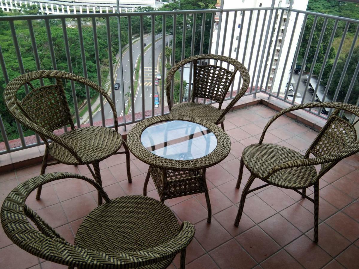 Ainis Guest House In Vista Amani Condominium Kuala Lumpur Exterior photo