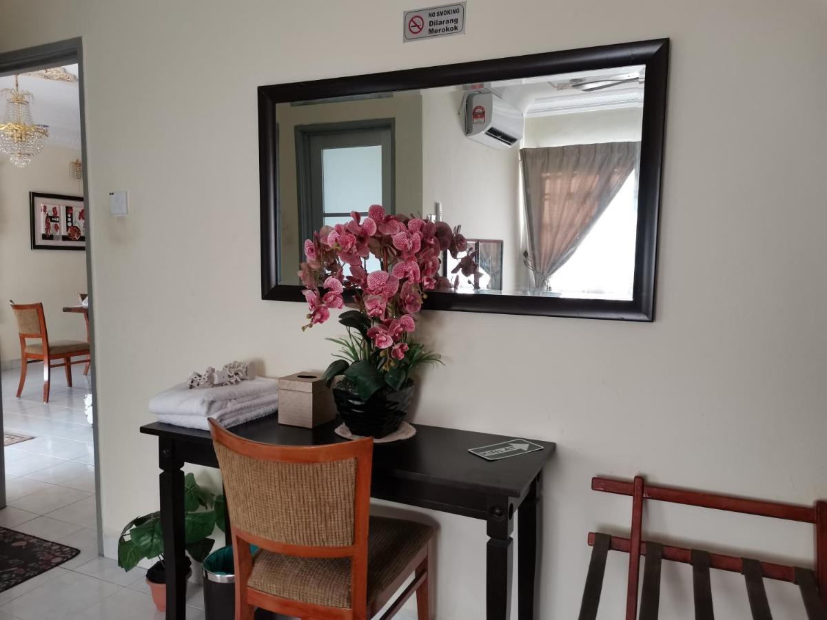 Ainis Guest House In Vista Amani Condominium Kuala Lumpur Exterior photo