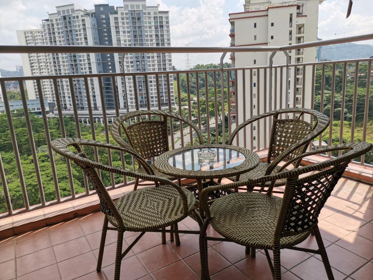 Ainis Guest House In Vista Amani Condominium Kuala Lumpur Exterior photo