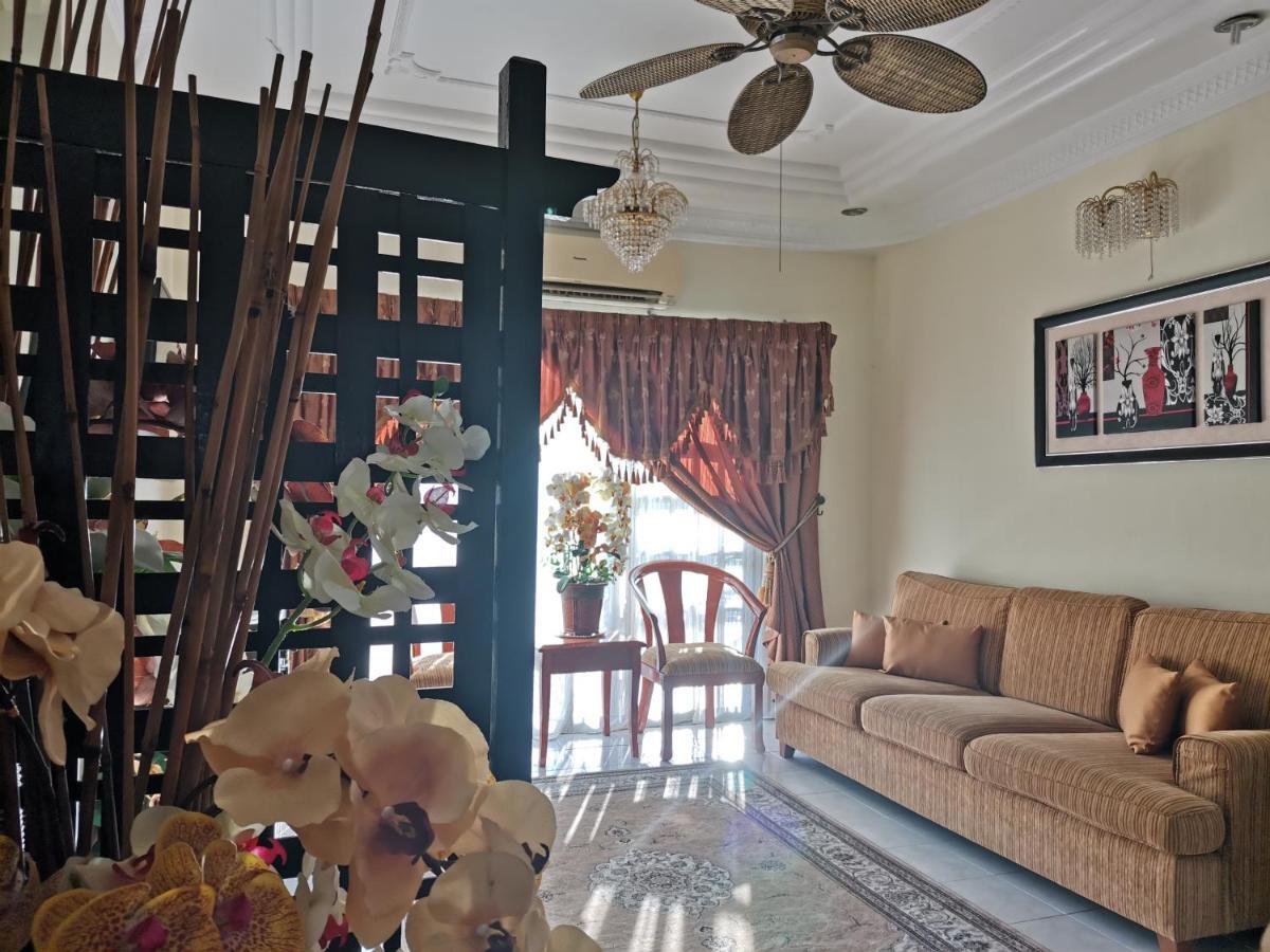 Ainis Guest House In Vista Amani Condominium Kuala Lumpur Exterior photo